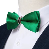 Noeud papillon pré-noué assortie pochette & boutons de manchette