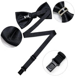 Noeud papillon pré-noué assortie pochette & boutons de manchette