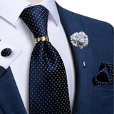 Ensemble Cravate boutons Anneau et broche