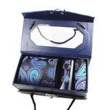 Cravate mouchoir et manchette assortis