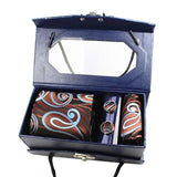 Cravate mouchoir et manchette assortis