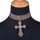 Ras de cou croix avec strass pendentif